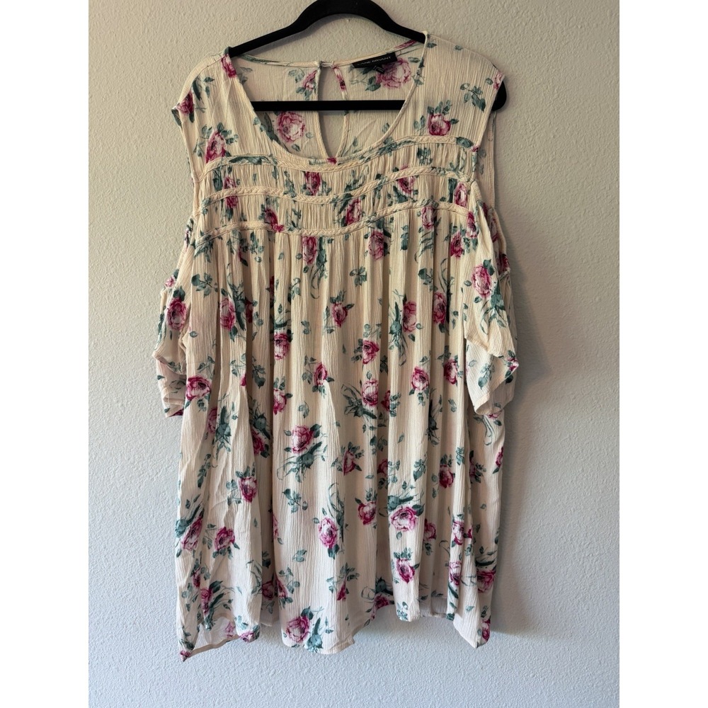 Lane Bryant Women's pale pink with rose print cold shoulder top Breathable 22/24